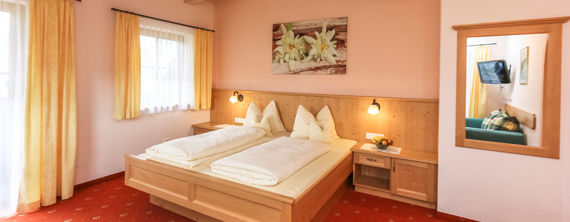 Hotel Pension Lofer Zimmer